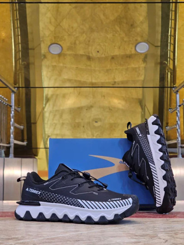 کتونی آدیداس ترکس/Adidas Terrex Free Vietnam/سایز ۴۰الی ۴۵/ساخت ویت.نام/ فروش تکی و عمده/تضمین کیفیت کالا