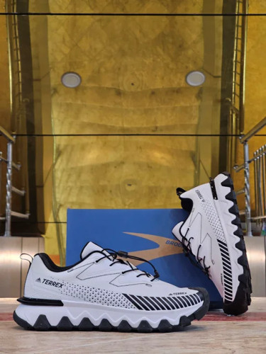 کتونی آدیداس ترکس/Adidas Terrex Free Vietnam/سایز ۴۰الی ۴۵/ساخت ویت.نام/ فروش تکی و عمده/تضمین کیفیت کالا