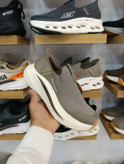 کفشی طبی اسکیچرز اسلیپ اومو / نرم و راحت / سایز 40 الی 45/Skechers Slip-ins Uomo