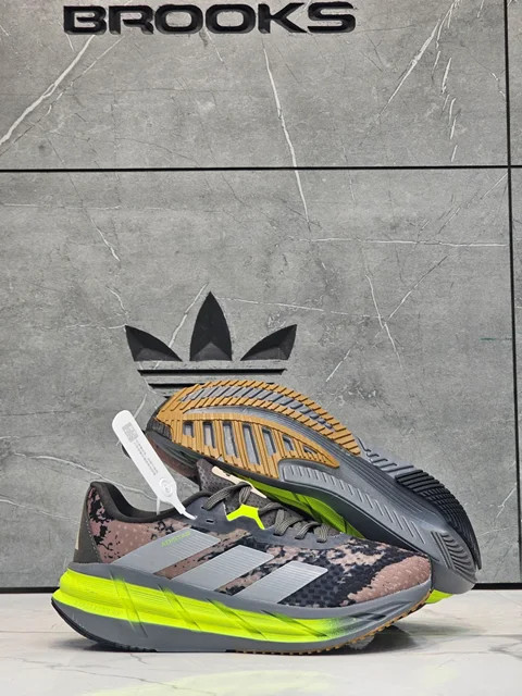 کتونی ادیداس ادی استار مسترکوالیتی /سایز بندی ۴۰ تا ۴۵/شیکو راحت /تک و عمده موجود Adidas adistar