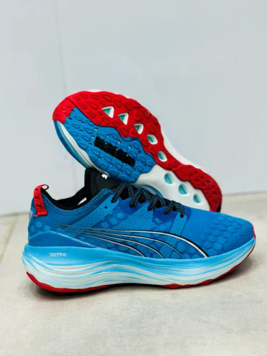 کتونی مردانه پوما نیترو مستر درجه ۱/سایز بندی۴۰ تا ۴۵/شیکوراحت /بالاترین کیفیت/تک و عمده موجود Puma Nitro